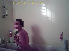 Секс приключения на пляже порно видео осталась дома одна