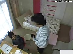 Ее силиконовая грудь требует проверки эротический секс видео онлайн