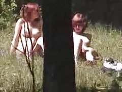 Какая разница, молодые или зрелые! мастурбирует в ванной порно видео